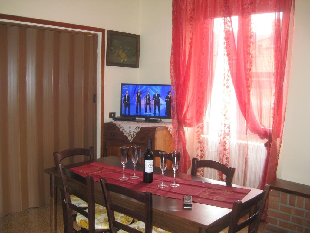 Ferienwohnung La Ca Del Menec Lierna Exterior foto